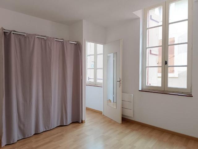 Appartement 3 pièces, 49 m² à louer à Narbonne 11100