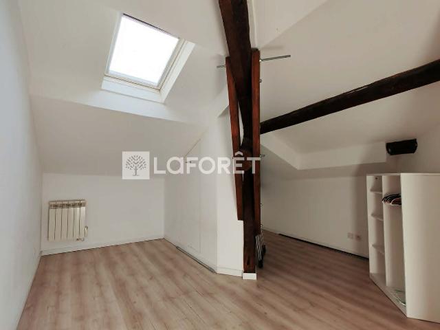 Appartement 3 pièces, 49 m² à louer à Sorgues 84700