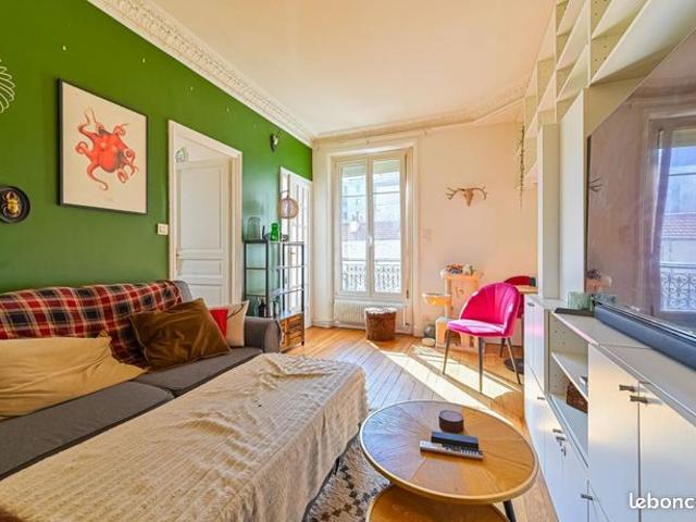 Appartement 3 pièces 49 m²