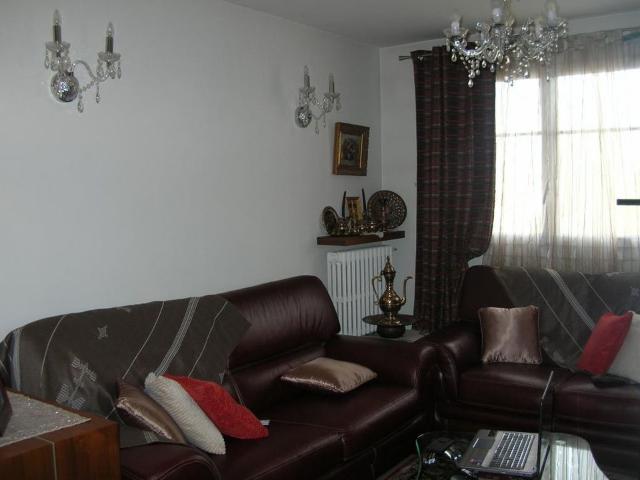 Appartement 3 pièces, 53 m² à louer à Bondy 93140