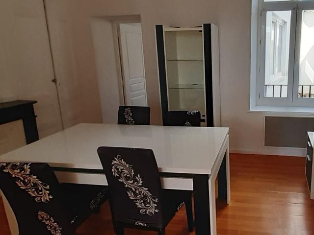 Appartement 3 pièces, 53 m² à louer à Boulogne sur Mer 62200