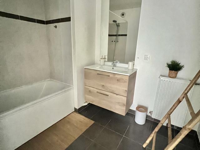 Appartement 3 pièces, 53 m² à louer à Fleury Mérogis 91700