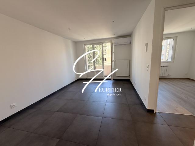 Appartement 3 pièces, 53 m² à louer à Le Pont de Claix 38800