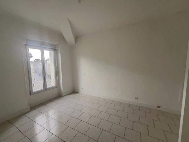 Appartement 3 pièces, 53 m² à louer à Quissac 30260