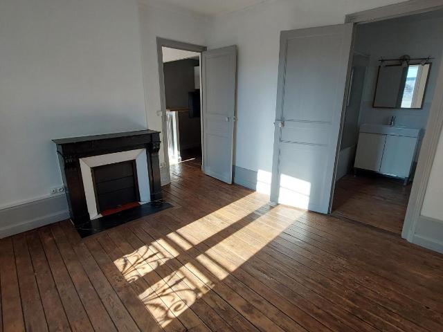 Appartement 3 pièces, 53 m² à louer à Reims 51100