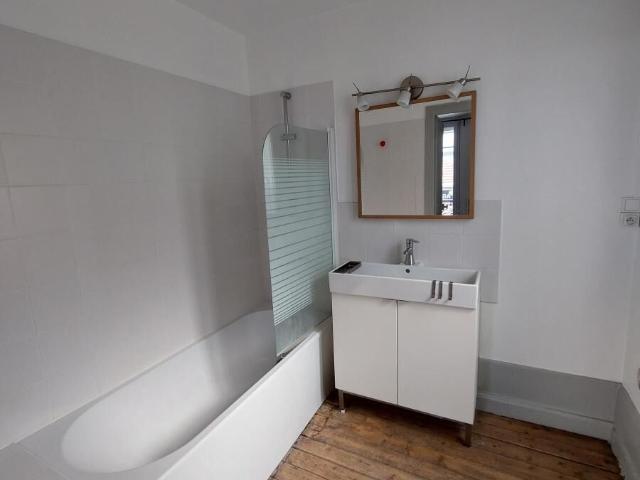 Appartement 3 pièces, 53 m² à louer à Reims 51100