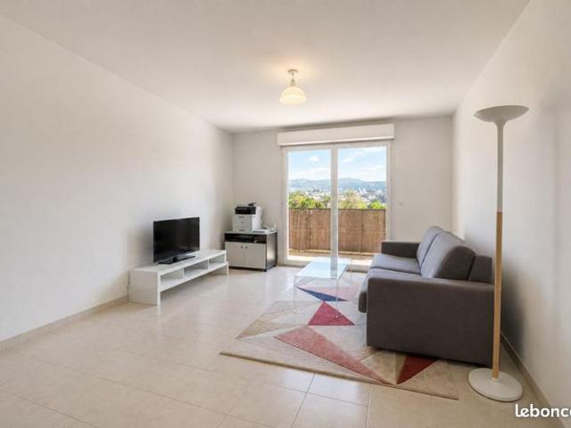 Appartement 3 pièces 53 m²