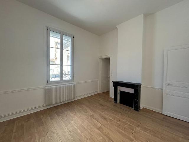 APPARTEMENT 3 PIECES 53M² REIMS AV DE LAON
