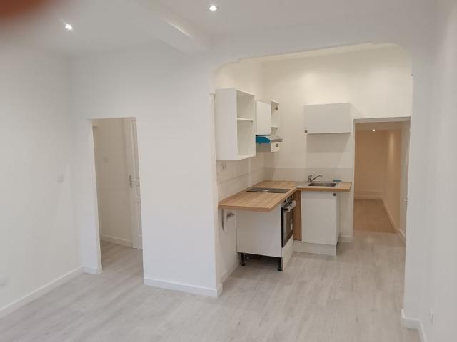 Appartement 3 pièces, 50 m² à louer à Apt 84400