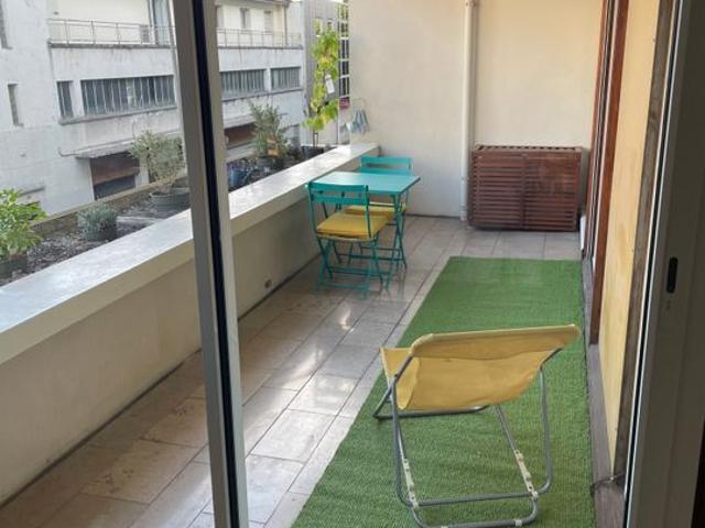 Appartement 3 pièces, 50 m² à louer à Bordeaux 33000