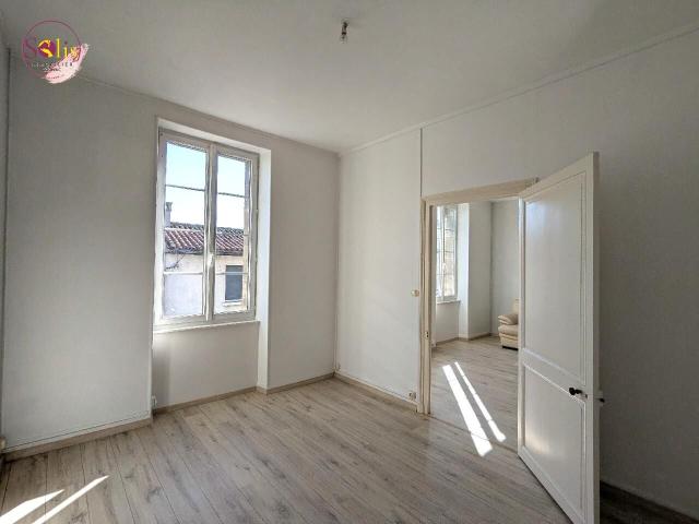Appartement 3 pièces, 50 m² à louer à Cognac 16100