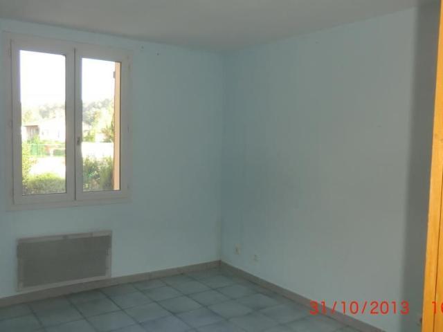 Appartement 3 pièces, 50 m² à louer à Jouques 13490