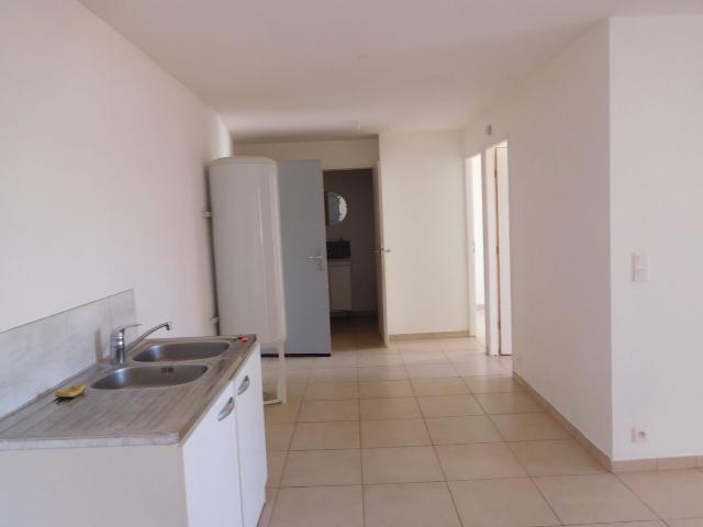 Appartement 3 pièces, 50 m² à louer à Puget Ville 83390