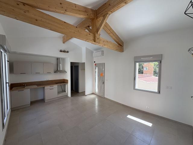 Appartement 3 pièces, 51 m² à louer à Aubagne 13400