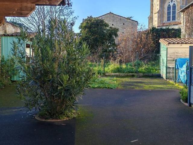 Appartement 3 pièces, 52 m² à louer à Arçais 79210