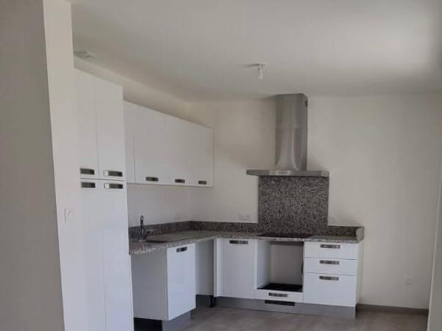 Appartement 3 pièces, 52 m² à louer à Bastelicaccia 20129