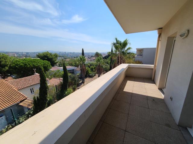 Appartement 3 pièces, 52 m² à louer à Marseille 15 13015