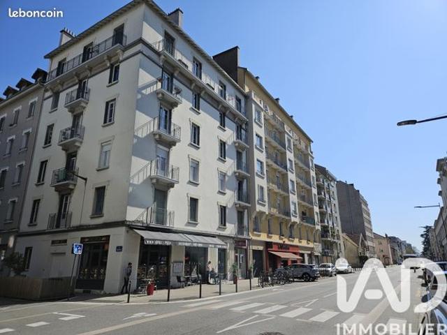 Appartement 3 pièces 52 m²