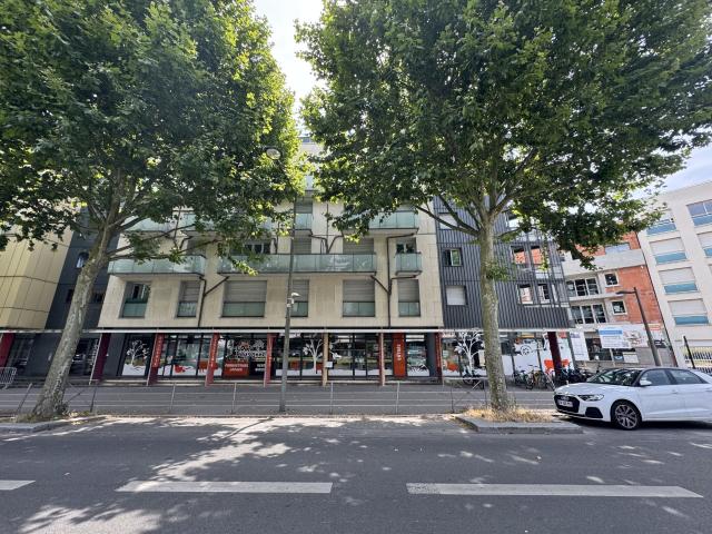 Appartement 3 pièces, 57 m² à louer à Cenon 33150