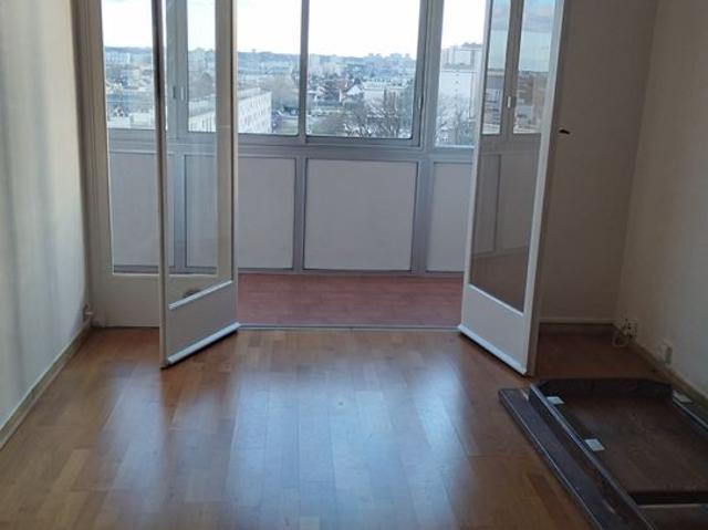 Appartement 3 pièces, 57 m² à louer à Drancy 93700