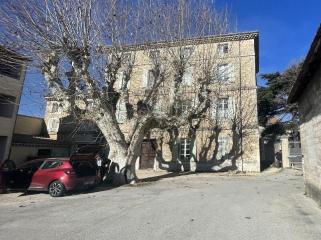 Appartement 3 pièces, 57 m² à louer à Pont Saint Esprit 30130