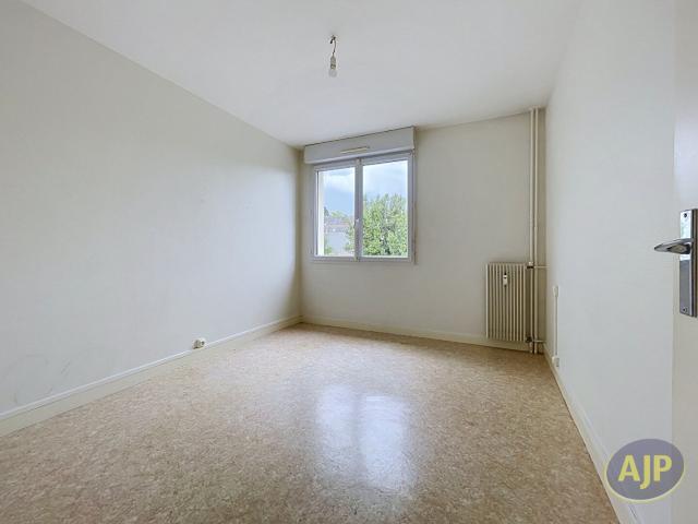 Appartement 3 pièces, 57 m² à louer à Redon 35600