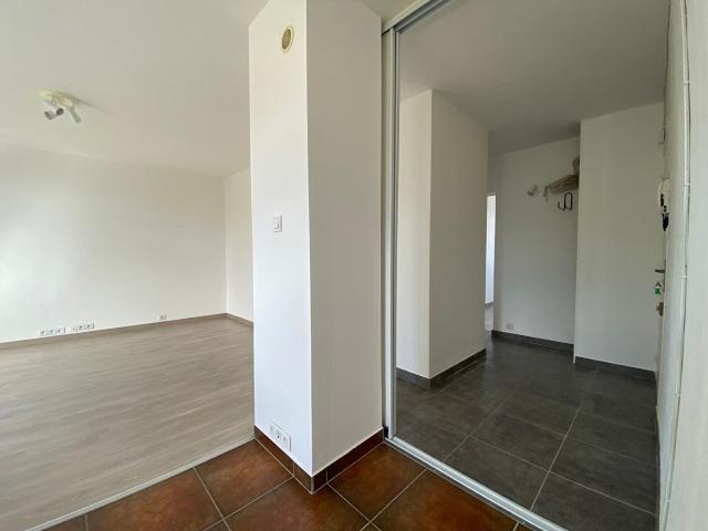 Appartement 3 pièces, 54 m² à louer à Avignon 84000
