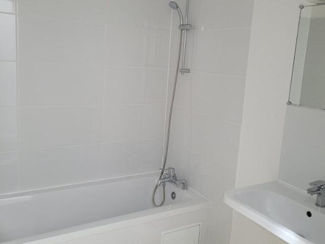 Appartement 3 pièces, 54 m² à louer à Bordeaux 33000