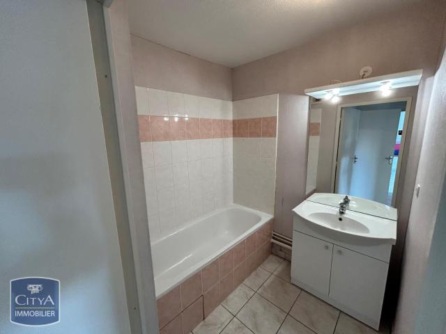 Appartement 3 pièces, 54 m² à louer à Bressuire 79300