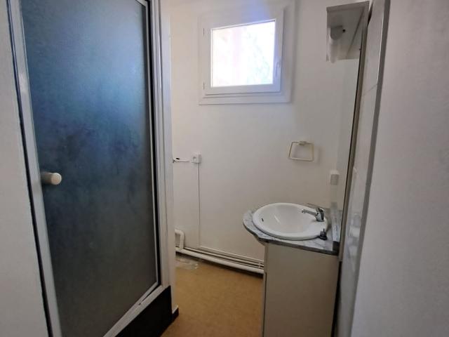 Appartement 3 pièces, 54 m² à louer à Marseille 3 13003