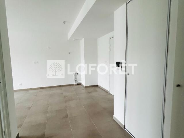 Appartement 3 pièces, 54 m² à louer à Marseille 11 13011