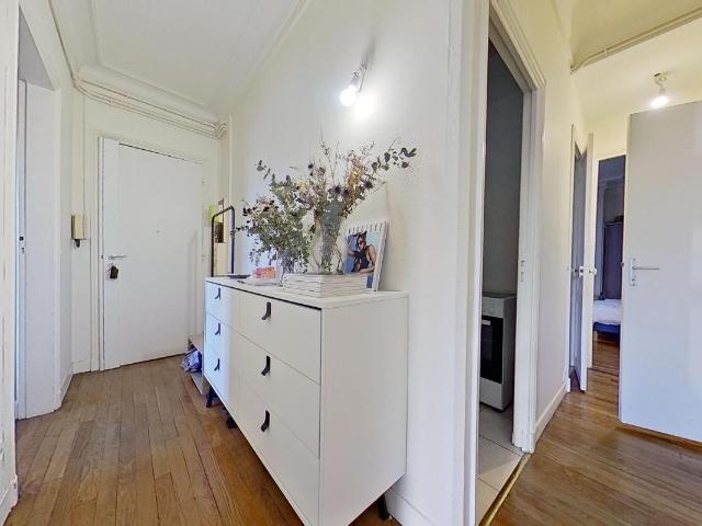 Appartement 3 pièces, 54 m² à louer à Paris 18 75018