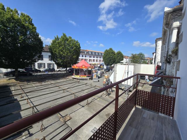 Appartement 3 pièces, 54 m² à louer à Saint Palais 64120