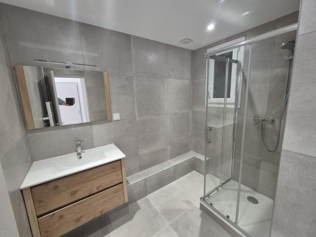Appartement 3 pièces, 55 m² à louer à Toulon 83200