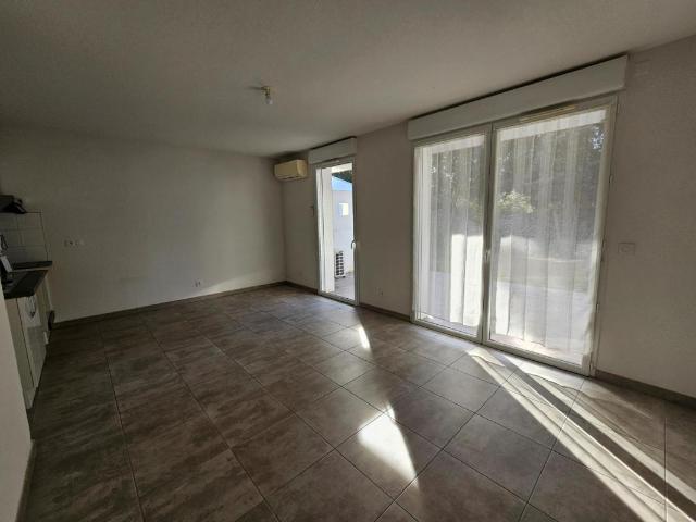 Appartement 3 pièces, 55 m² à louer à Bonifacio / Bunifaziu 20169