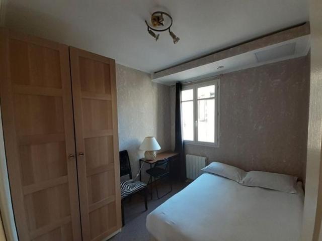 Appartement 3 pièces, 55 m² à louer à Bordeaux 33000