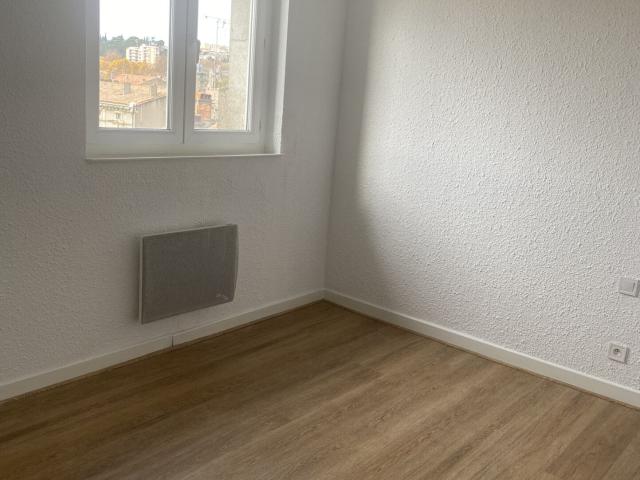 Appartement 3 pièces, 55 m² à louer à Carcassonne 11000