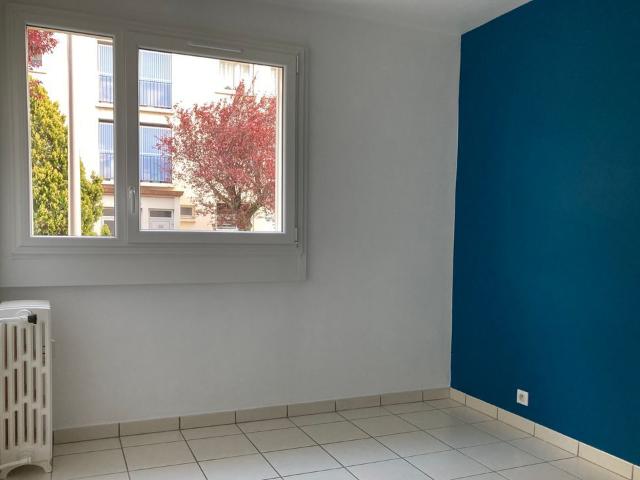 Appartement 3 pièces, 55 m² à louer à Limoges 87000