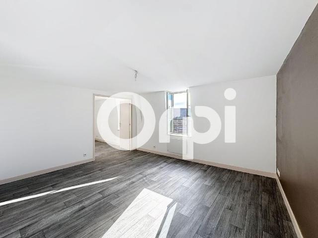 Appartement 3 pièces, 55 m² à louer à Saint Flour 15100