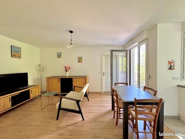 Appartement 3 pièces 55 m²