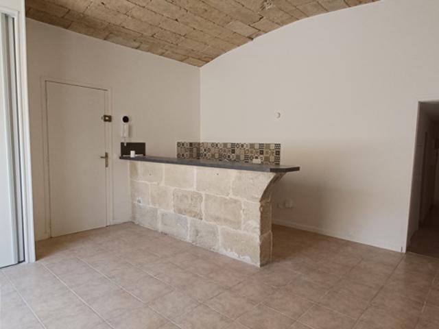 Appartement 3 pieces 56.65m2 avec cour
