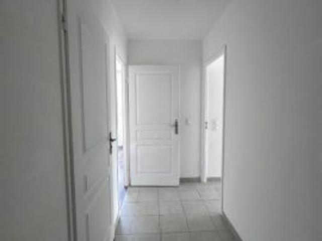 Appartement 3 pièces 56.79 m²