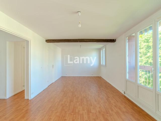 Appartement 3 Pieces 56 m2 villefranche sur saone