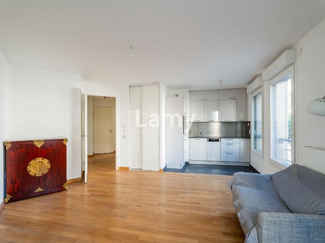 Appartement 3 Pieces 56 m2 issy les moulineaux