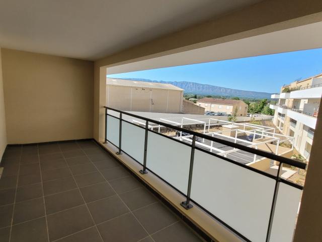 Appartement 3 pièces, 56 m² à louer à Trets 13530