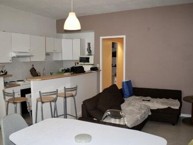Appartement 3 pièces, 56 m² à louer à Bordeaux 33000