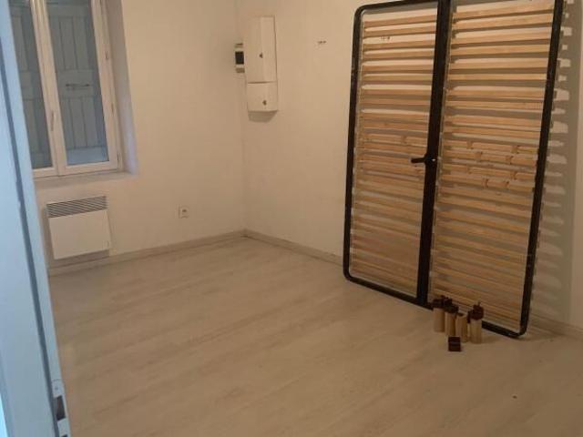 Appartement 3 pièces, 56 m² à louer à Granges les Beaumont 26600
