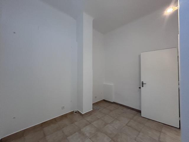 Appartement 3 pièces, 56 m² à louer à La Roque d'Anthéron 13640