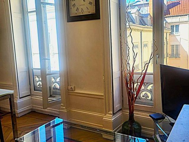 Appartement 3 pièces, 56 m² à louer à Lyon 2 69002