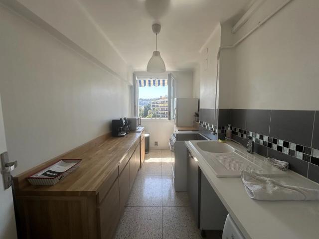 Appartement 3 pièces, 56 m² à louer à Nice 06000